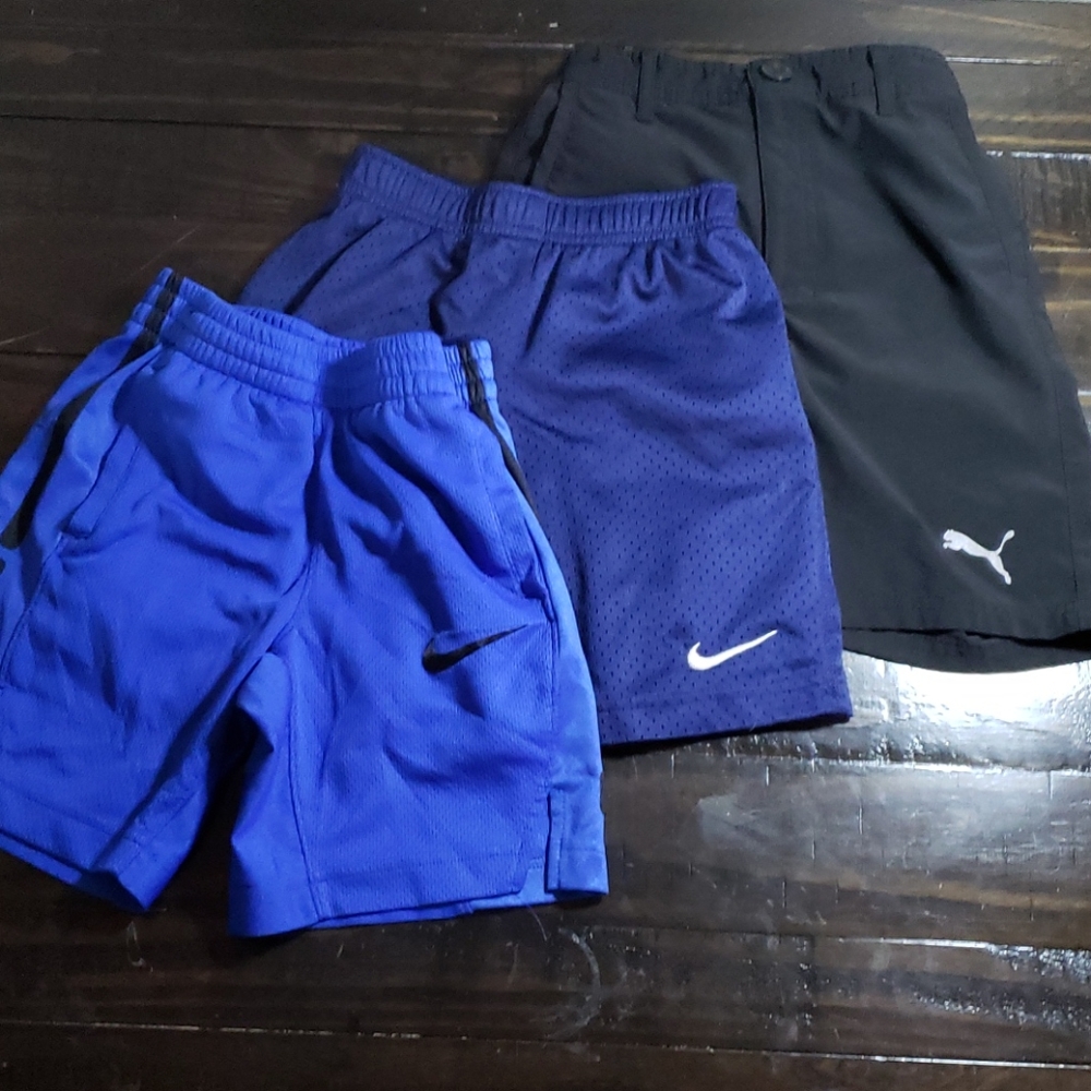 Set of 3 boys shorts size 6